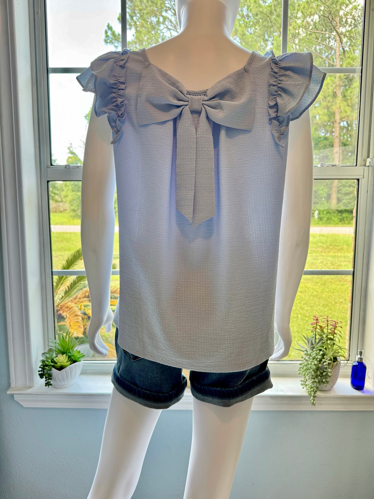 Bow Back Textured Blouse
