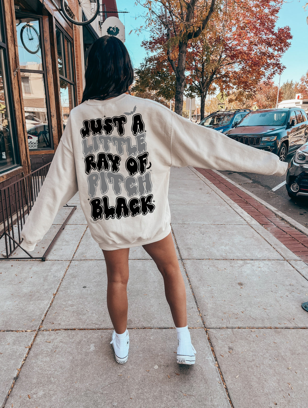 Ray Of Pitch Black Pullover Crew